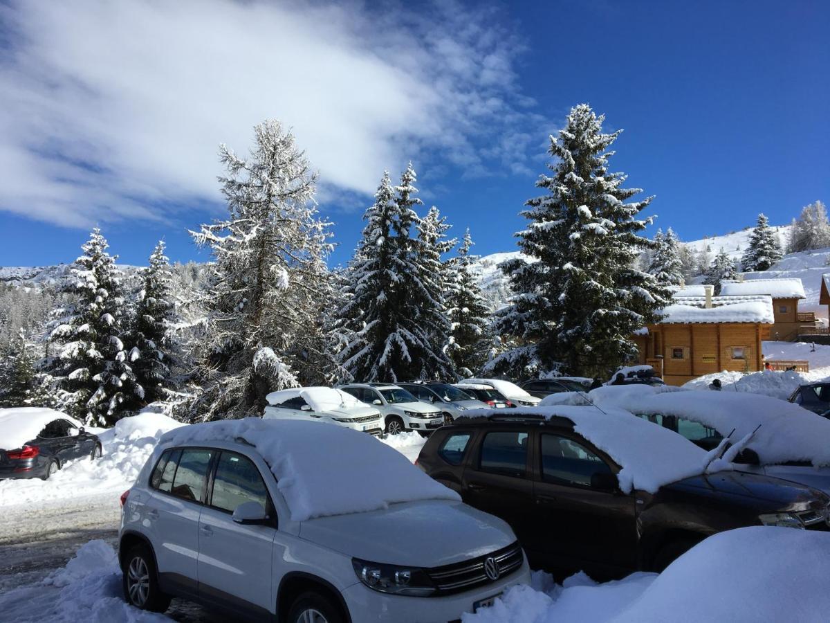 Eden Sur Les Pistes Avec Vue Panoramique Sur La Vallee La Joue du Loup Exterior photo